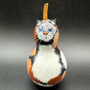 Small Hand-Painted Calico Cat Gourd 6” Signed by Daphne Skaar